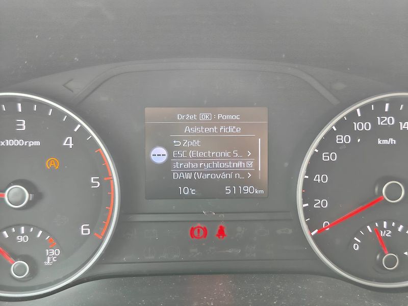 Kia Sportage TOP 1,6 CRDi - fotka 14 z 25