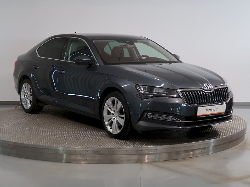 Škoda Superb (2019) STYLE 2.0TDI 140KW 4x4 DSG LED - fotka 6 z 47