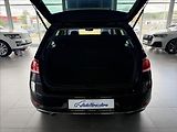 Volkswagen Golf 1,5   TSI 110kW,SOUND,SERVISKA - náhled 25