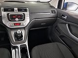 Ford Kuga (2010) 2.0 TDCi, 4X4, Park. senzory - náhled 8