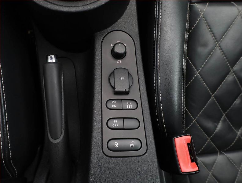 Seat Leon (2010) 2.0 TSI Cupra R, Navi, Xenony - fotka 11 z 18