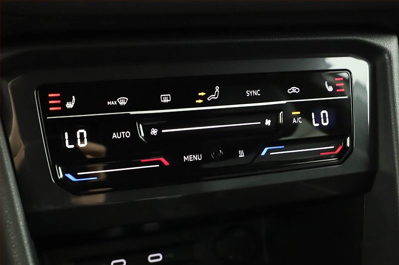 Volkswagen Tiguan Allspace (2022) 2.0 TDI - fotka 20 z 28