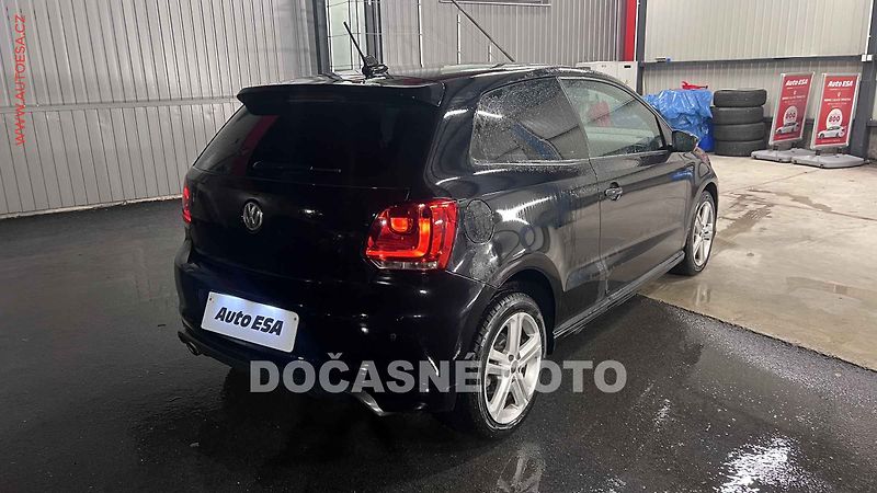 Volkswagen Polo (2012) 1.6 TDi - fotka 2 z 3