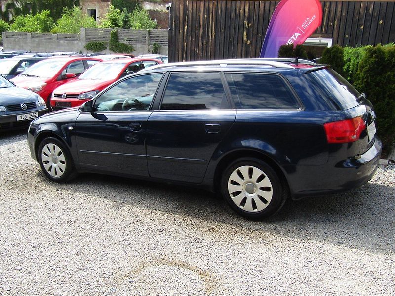 Audi A4 (2006) Avant 2.0 TDI 103kW AUTOMAT - fotka 3 z 33