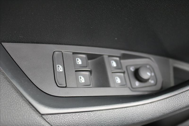Škoda Karoq 2,0 Sportline,4x4, Automat - fotka 10 z 42