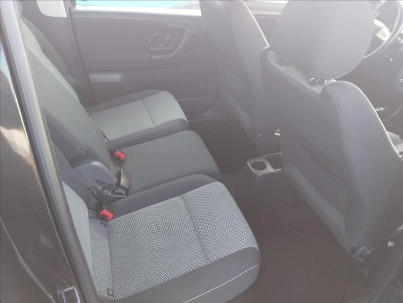 Škoda Roomster 1,2 TSi 63KW - fotka 9 z 16