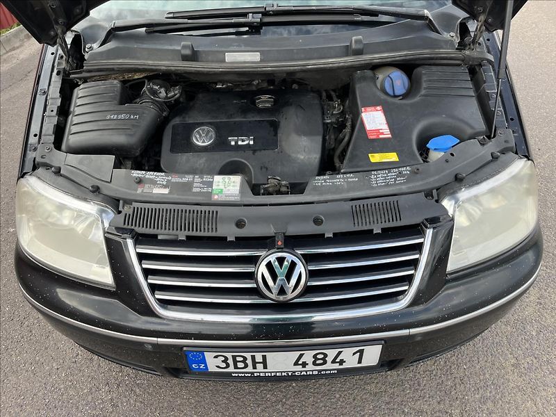Volkswagen Sharan 1,9 TDi ROZVODY TAŽNÉ STK 4/28 - fotka 21 z 31