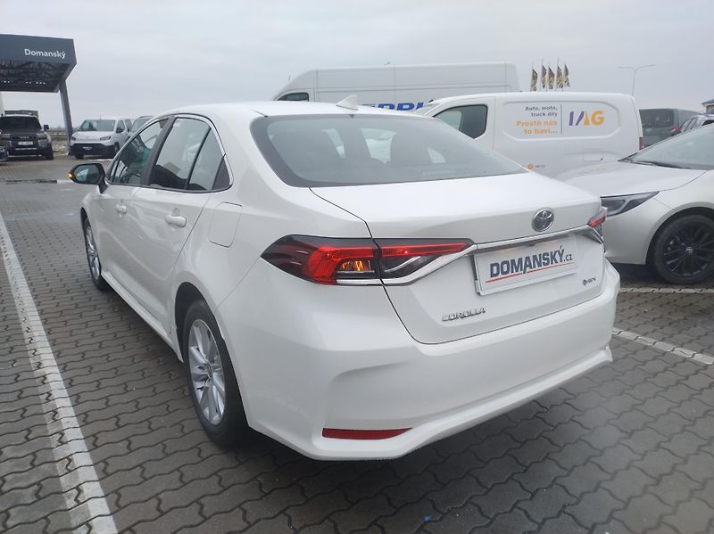 Toyota Corolla (2025) SD 1.8 FHEV Comfort - fotka 3 z 14
