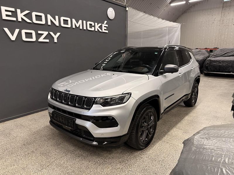 Jeep Compass (2022) 1.3 T4 PHEV 190CV 80 ANNIVERS. - fotka 15 z 55