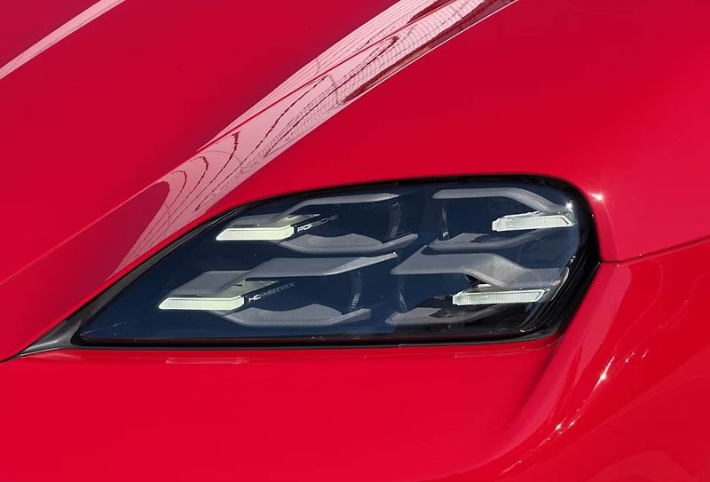 Porsche Taycan Sport Turismo 360 BOSE Pano - fotka 10 z 23