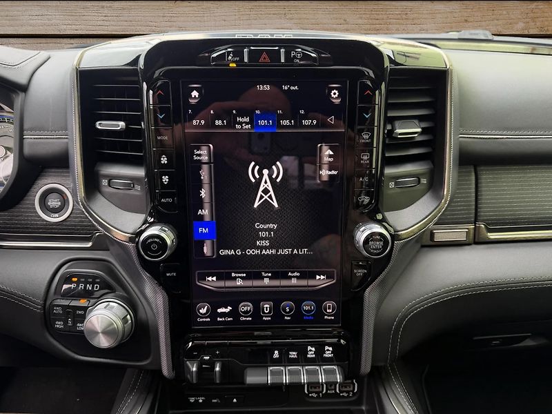 Dodge RAM (2019) +LIMITED+OFFROAD PAKET+ RC +  - fotka 19 z 27