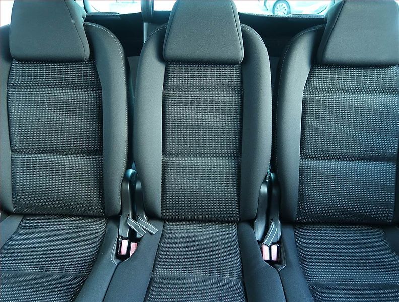 Peugeot 307 (2008) 1.6 HDi, 7 míst, Serv.kniha - fotka 10 z 16