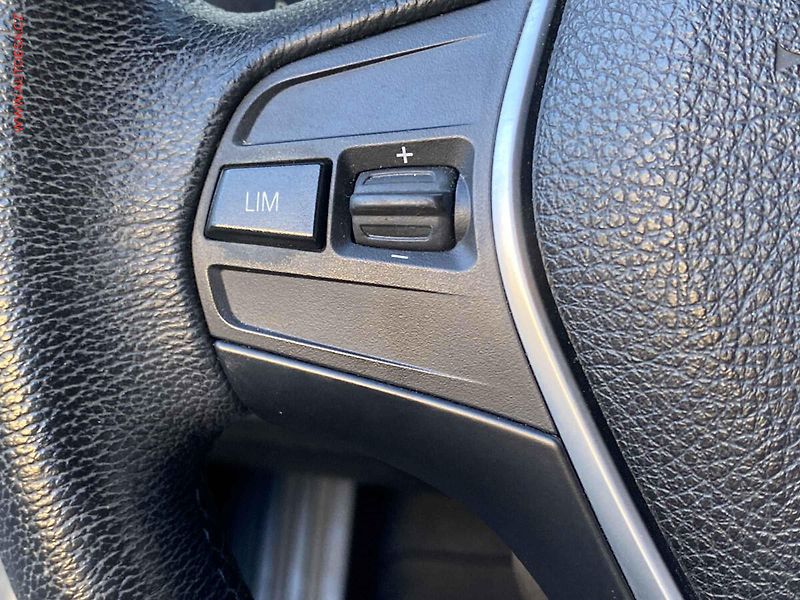 BMW Řada 2 (2014) 2.0i 220i, AT, kůže - fotka 13 z 18