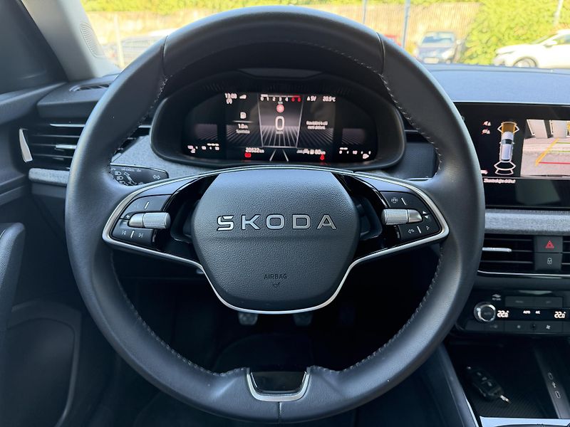 Škoda Kamiq (2025) Selection 1.0 TSI 85kW - fotka 14 z 32