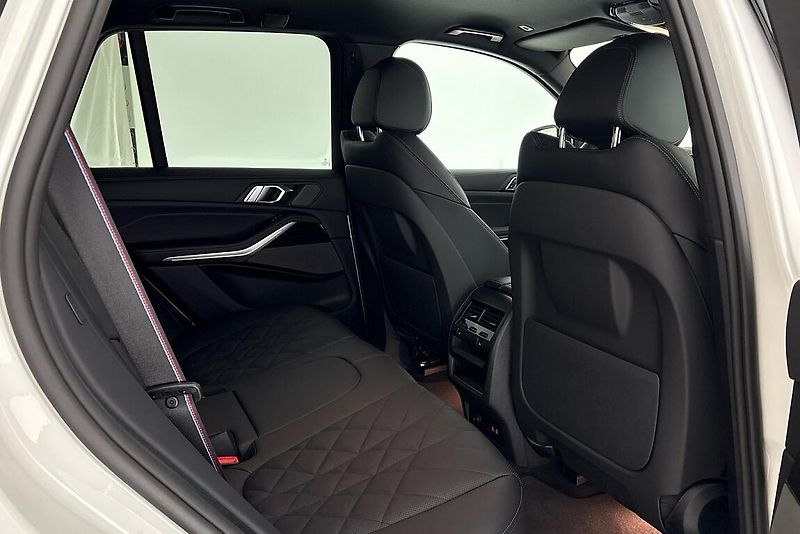 BMW X5 xDrive30d - fotka 17 z 18