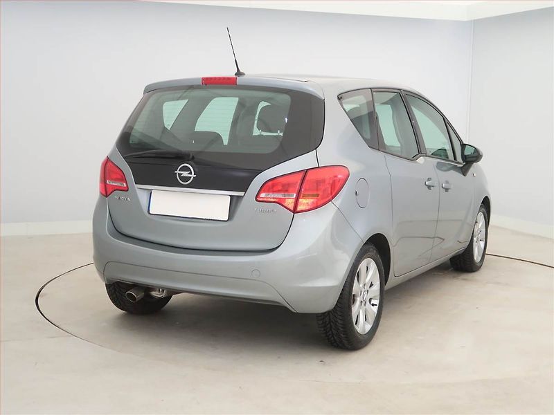 Opel Meriva (2010) 1.4 Turbo, ČR,1.maj - fotka 5 z 15