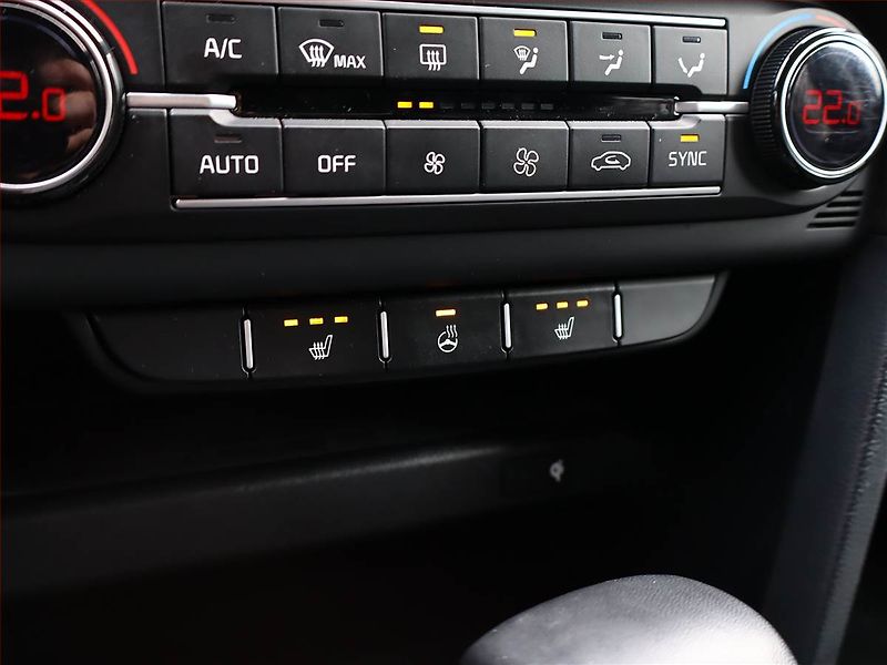 Kia XCeed (2024) 1.5 T-GDI - fotka 17 z 18
