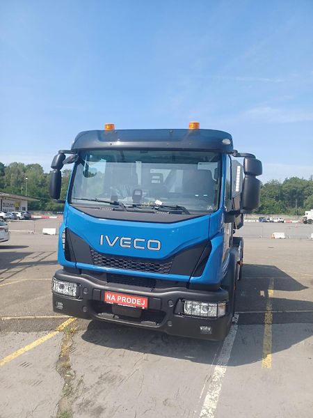 Iveco Eurocargo (2026) 120E22 CTS, skladem - fotka 2 z 6