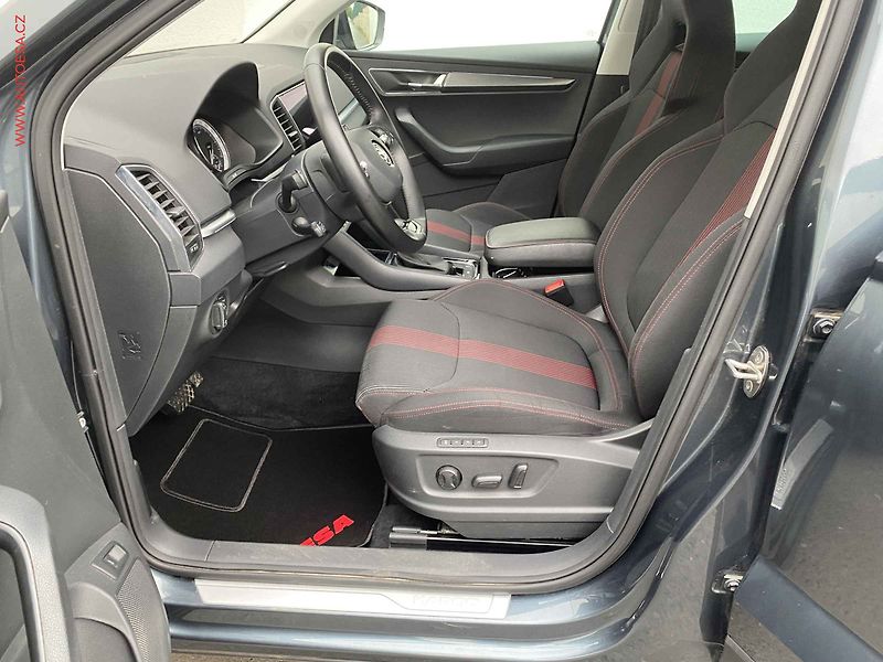 Škoda Karoq (2021) 1.5 TSi, Style, DSG, navi - fotka 9 z 19