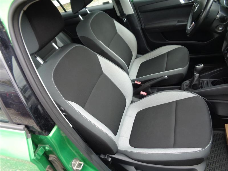 Škoda Fabia 1,2 - fotka 9 z 16