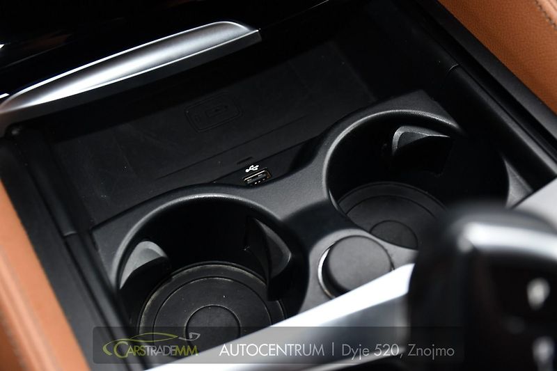 BMW Řada 6 640xd GT Luxury HUD H/K ČR - fotka 44 z 55