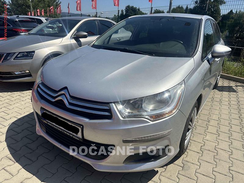 Citroën C4 (2011) 1.6 VTi, AC - fotka 1 z 3