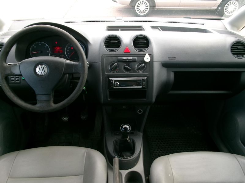 Volkswagen Caddy (2009) 1,9TDI KLIMA invalid.rampa - fotka 16 z 29