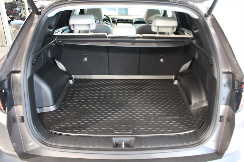 Hyundai Tucson T-GDi 7DCT 4WD Premium DPH/ACC - fotka 33 z 36