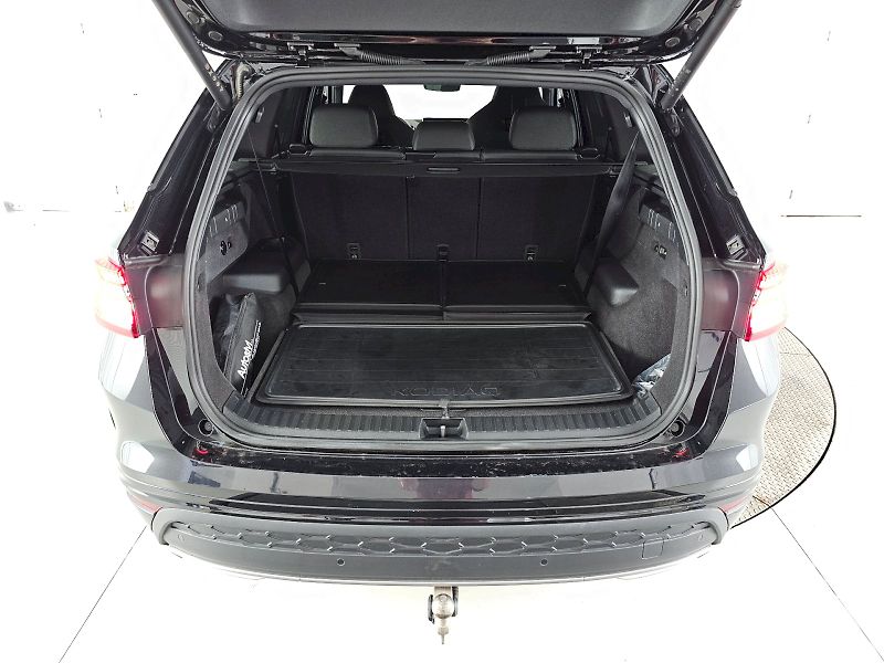 Škoda Kodiaq (2025) 2.0TDi 142kW 4X4 SPORTLINE 7S - fotka 32 z 32