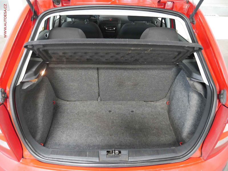 Škoda Fabia (2008) 1.2 HTP, ČR, AC - fotka 7 z 15