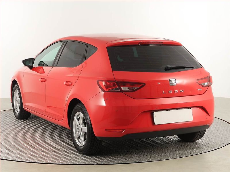 Seat Leon (2016) 1.2 TSI, Serv.kniha, Tempomat - fotka 4 z 17