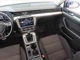 Volkswagen Passat (2018) Comfortline 2.0 TDI, Navi - náhled 8