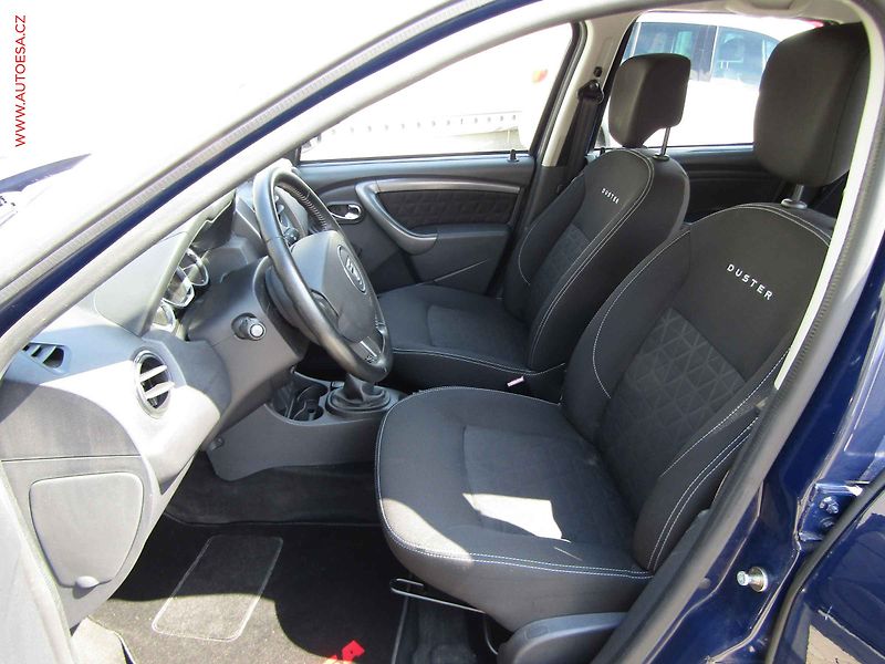 Dacia Duster (2015) 1.5 dCi, 2.maj,ČR, AC, STK3 - fotka 9 z 16