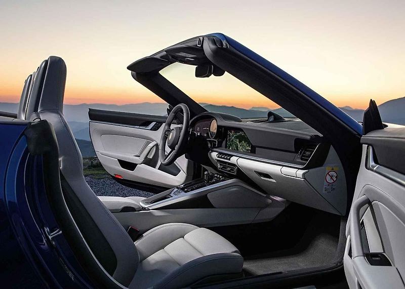 Do Ženevy se chystají elektromobily i sporťáky