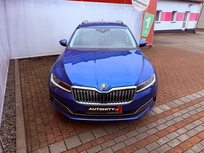 Škoda Superb 2.0 TDi DSG Style, Keyless - fotka 2 z 30