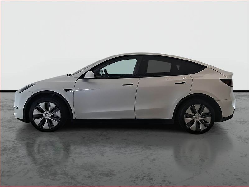 Tesla Model Y (2022) Long Range AWD 79kWh, SoH 93% - fotka 3 z 25