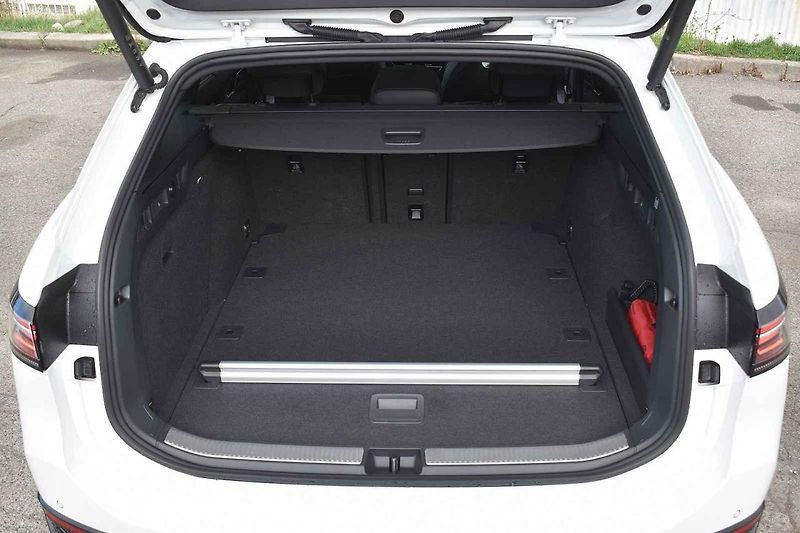 Volkswagen Passat se opět vylepšil. Škoda, že bude poslední