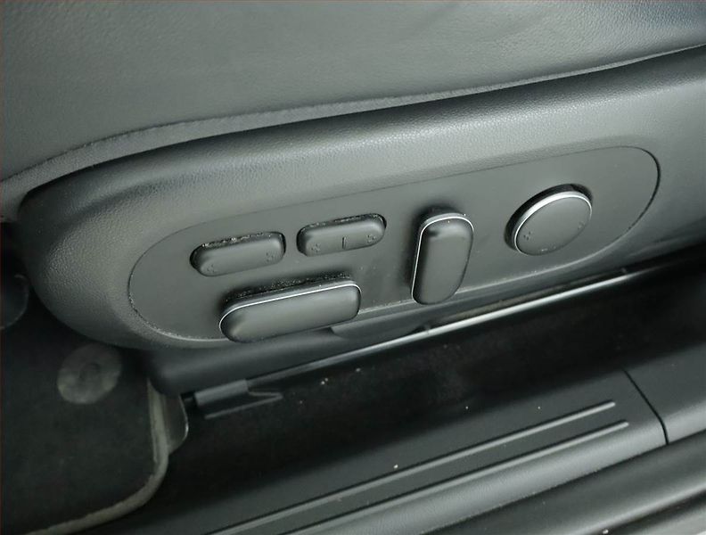 Hyundai Ioniq 5 (2022) Power 4x4, SoH 94% - fotka 16 z 21