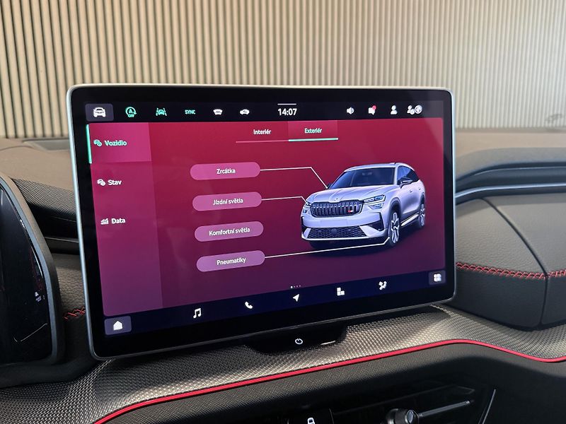 Škoda Kodiaq RS TSI Nez.Top Záruka Tažné CZ - fotka 30 z 48