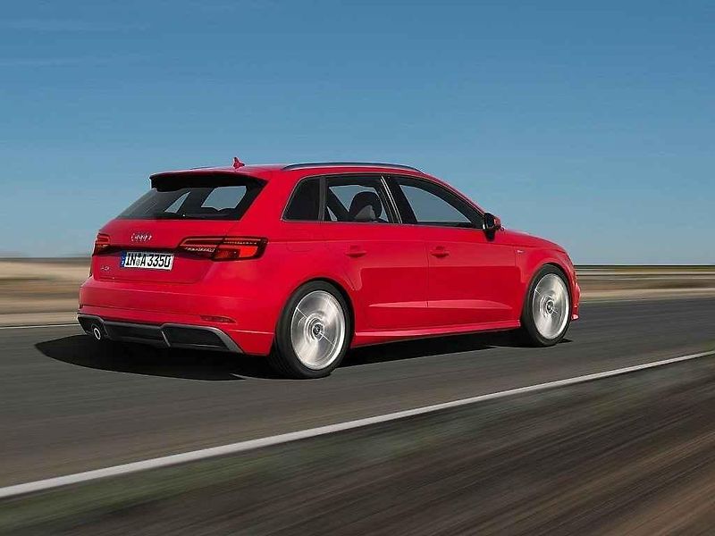 Audi A3.