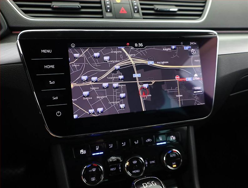 Škoda Superb (2018) Style 2.0 TDI, Automat - fotka 13 z 17