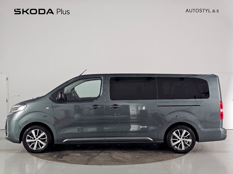 Toyota ProAce Verso (2025) 2.0D 130kW 8AT VIP SKYVIEW 7S - fotka 3 z 29