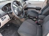 Mitsubishi L200 2,5 DI-D 131kW 4WD - náhled 9