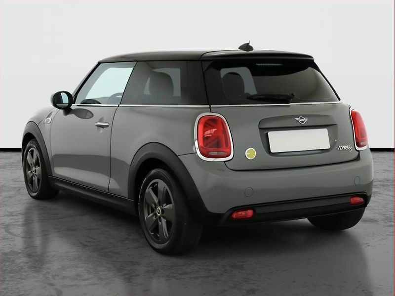 Mini Ostatní (2021) Cooper SE 32 kWh, SoH 94% - fotka 4 z 20