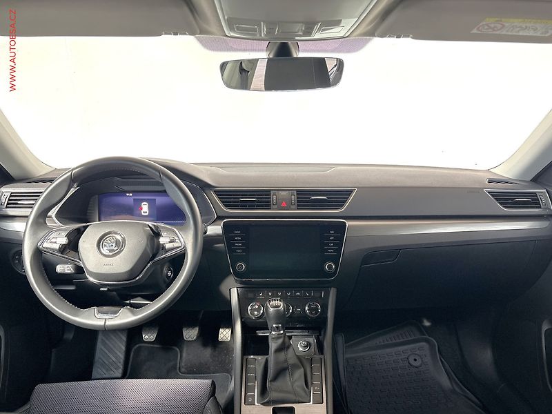 Škoda Superb (2023) 2.0 TDi, 1.maj,ČR, Style - fotka 8 z 18