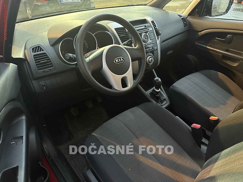 Kia Venga (2011) 1.4CVVT, 2.maj,ČR, servis - fotka 3 z 3