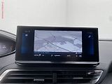 Peugeot 3008 (2021) 1.2PT, Allure, AT, LED, navi - náhled 18
