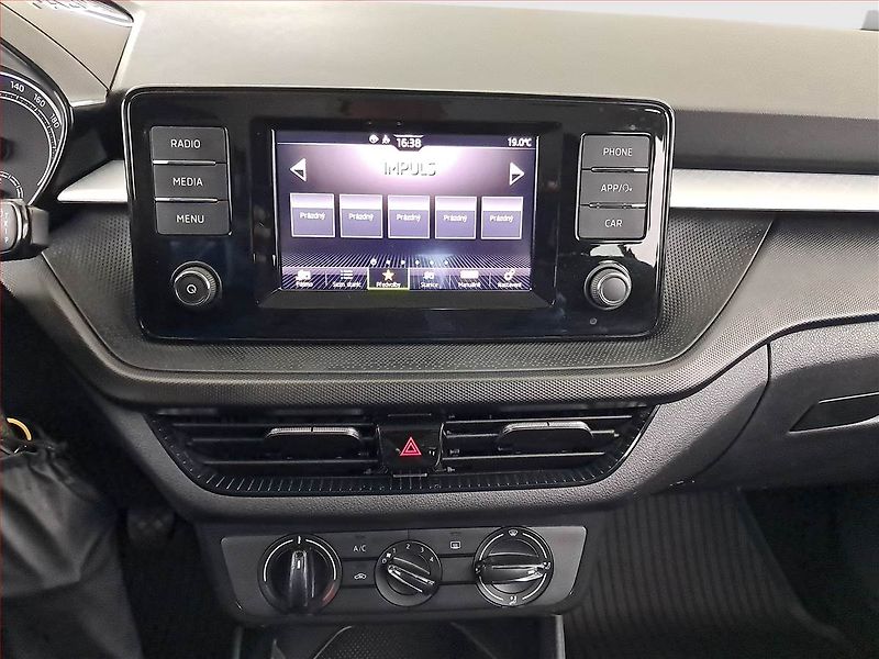 Škoda Fabia (2023) Ambition 1.0, ČR,1.maj - fotka 12 z 14