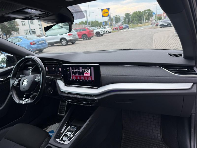 Škoda Octavia Sportline 2.0 TDI 110kw DSG Co - fotka 11 z 28