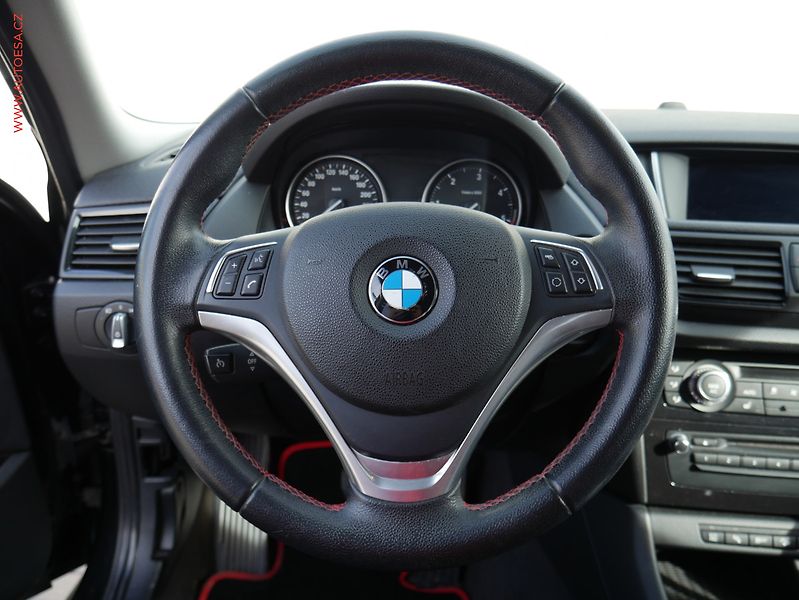 BMW X1 (2012) 2.0D xDrive 20d, AT - fotka 17 z 17